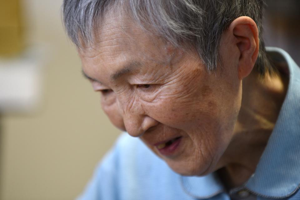 Masako Wakamiya, una programadora japonesa de 82 años, habla durante una entrevista con la AFP en Fujisawa, Japón, el 13 de julio de 2017 (AFP | Kazuhiro Nogi)