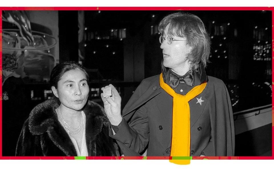 John Lennon with Yoko Ono in New York - Jack Vartoogian/Getty Images