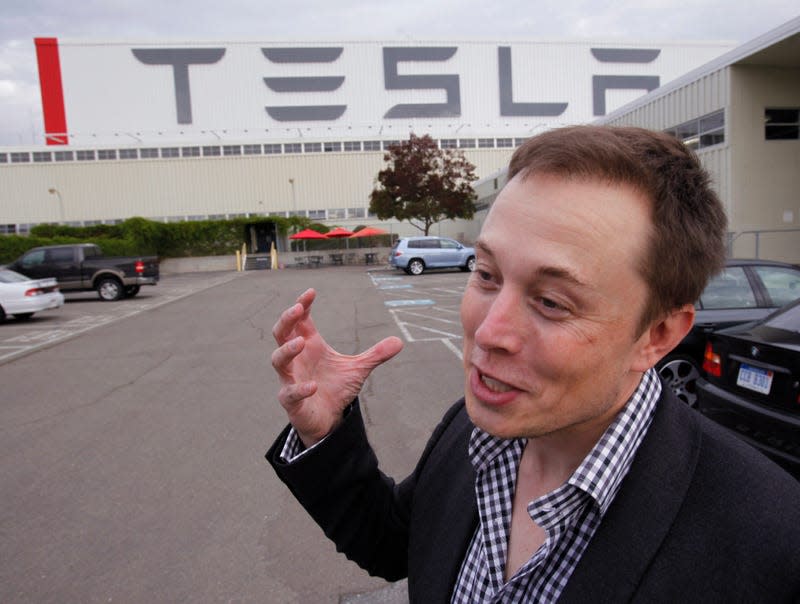 Tesla CEO Elon Musk unveils the new Tesla factory in Fremont, Calif., Wednesday, Oct. 27, 2010. - Photo: Paul Sakuma (AP)