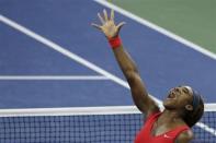 Serena Williams of the U.S. celebrates after defeating Victoria Azarenka of Belarus in their women's singles final match at the U.S. Open tennis championships in New York September 8, 2013. REUTERS/Ray Stubblebine