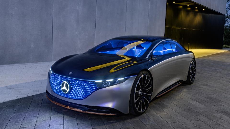 <p><strong>Senior Editor, <em>Autoblog Green</em> John Snyder: </strong>Make the wheels a more realistic size, and tone down the grille a bit, then give me this car. If this is Mercedes’ vision of what an electric S-Class will be, I’m all for it.</p> <p><strong>Assistant Editor and Fleet Manager Zac Palmer: </strong><span class="m_-7422606761925670914m_2959231797852003290s1">This electric “S-Class” makes me hopeful for future Mercedes electric sedans. I think the lighting tech employed here is rad, too.</span></p>