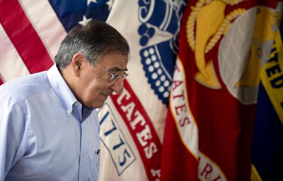 US Secretary of Defense Leon Panetta arrives to speak to troops at Pacific Command in Honolulu, Hawaii, Thursday, May 31, 2012. (AP Photo/Jim Watson, Pool)
