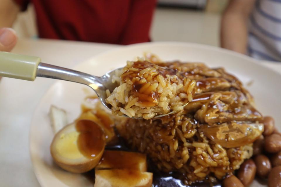 best-rated duck rice - rice closeup