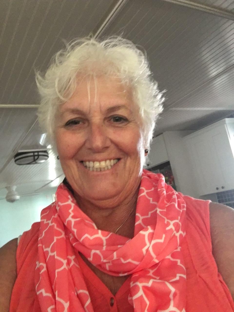 Elaine Van Berschot, Barefoot Bay trustee candidate