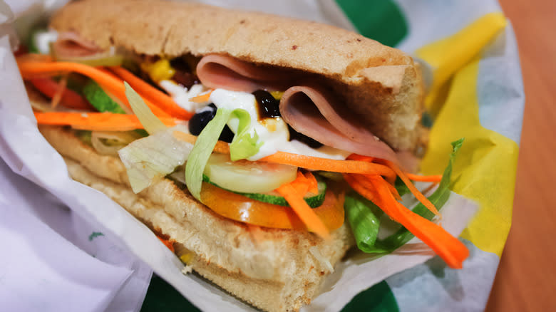 Subway 6-inch sandwich
