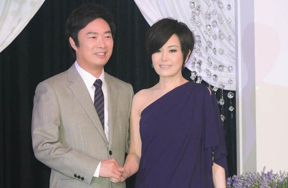 費玉清多年來始終未婚，總被跟摯友江蕙湊做堆。(中時資料照片)