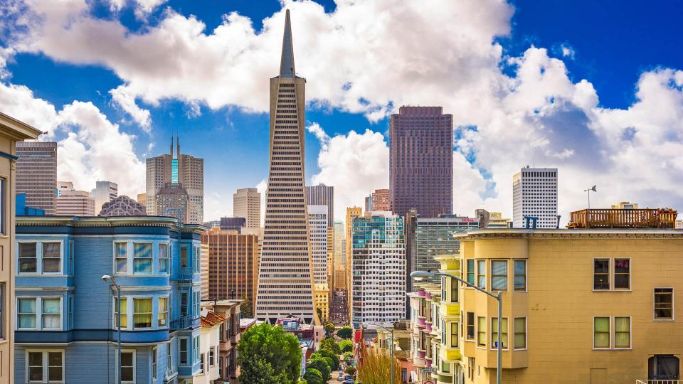 San Francisco, California, USA city skyline.