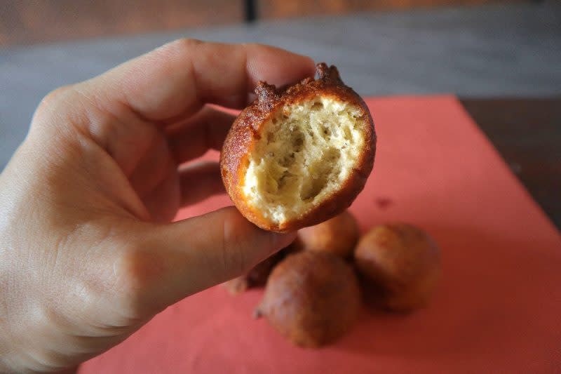 sha zah confectionery - inside the banana ball