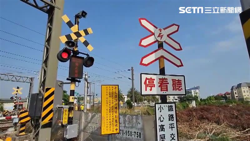 受到天冷影響，台鐵表示，板橋至樹林區間的一條火車軌道發生斷裂情況。（示意圖／資料照）