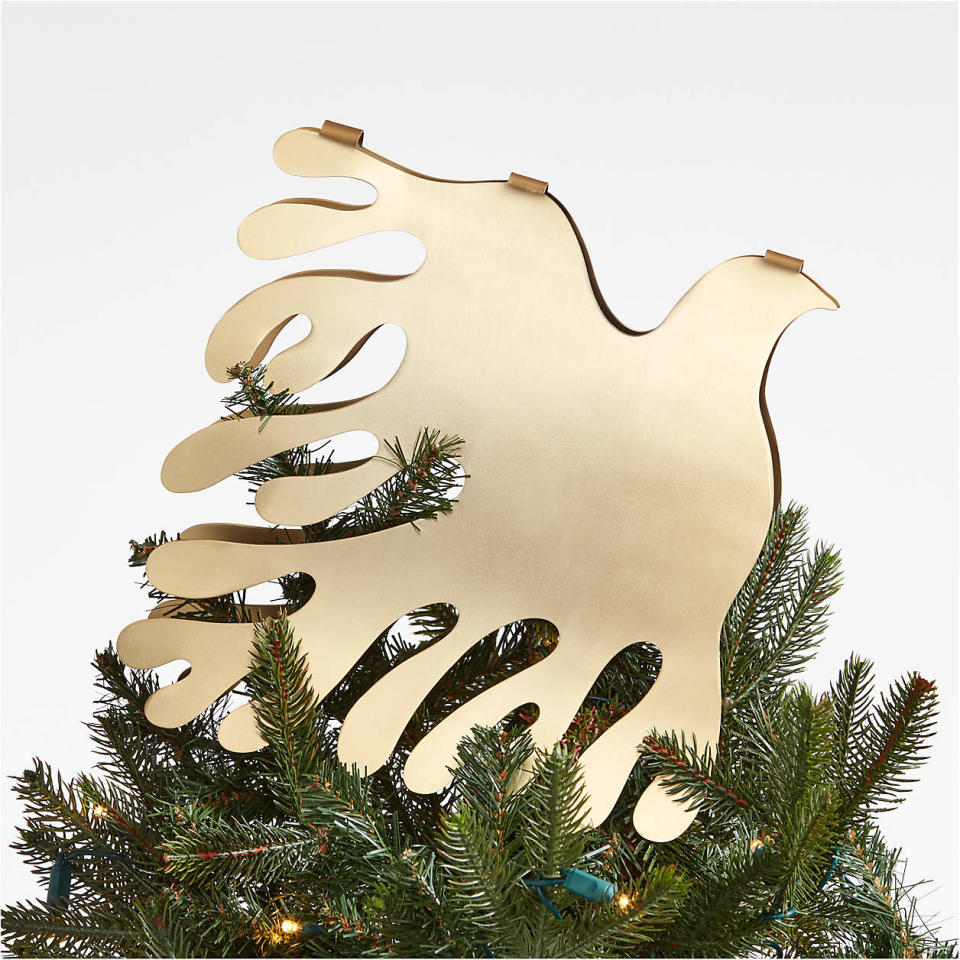 <p><a href="https://go.redirectingat.com?id=74968X1596630&url=https%3A%2F%2Fwww.crateandbarrel.com%2Fsoaring-dove-gold-christmas-tree-topper-10%2Fs130873&sref=https%3A%2F%2Fwww.townandcountrymag.com%2Fleisure%2Fg42145590%2Fbest-christmas-tree-topper-ideas%2F" rel="nofollow noopener" target="_blank" data-ylk="slk:Shop Now;elm:context_link;itc:0;sec:content-canvas" class="link ">Shop Now</a></p><p>Soaring Dove Gold Christmas Tree Topper</p><p>crateandbarrel.com</p><p>$29.95</p>