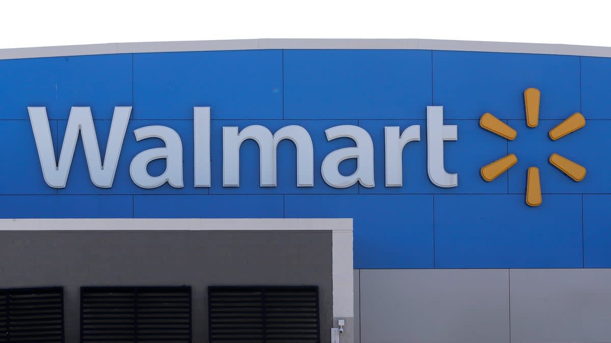 INDIANA-WALMART-TIROTEO (AP)