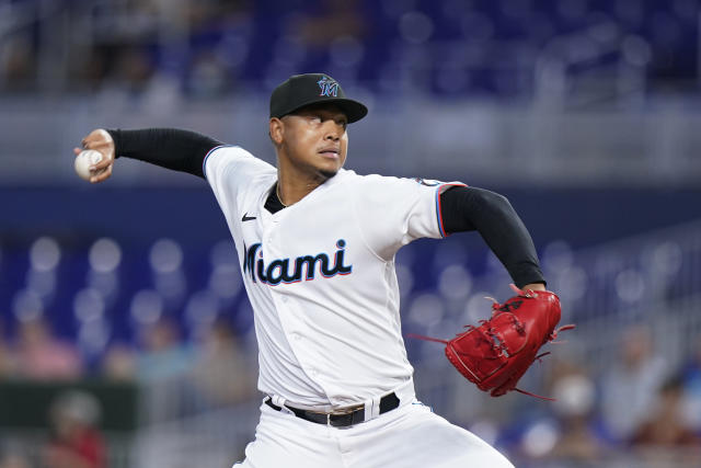 11570264 - MLB - Miami Marlins at Atlanta BravesSearch