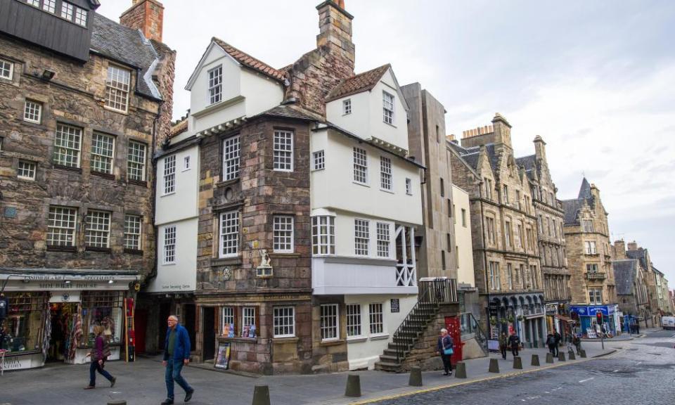 John Knox House.