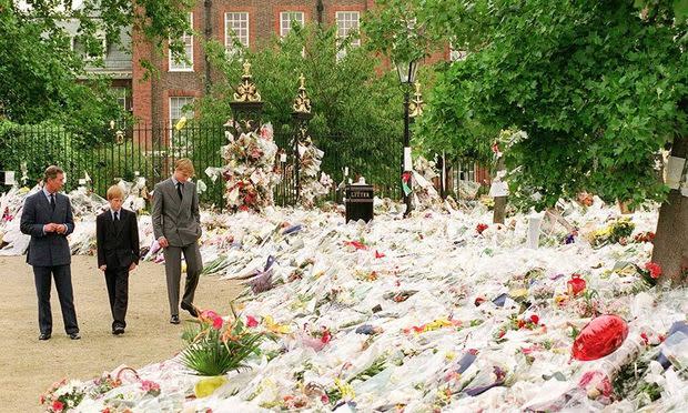 Diana's family with her flowers