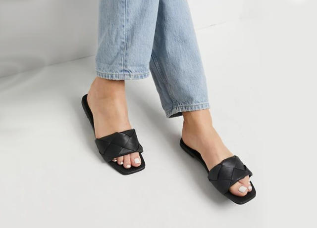 ASOS Fateful Chunky Flip Flop Sandals in Black