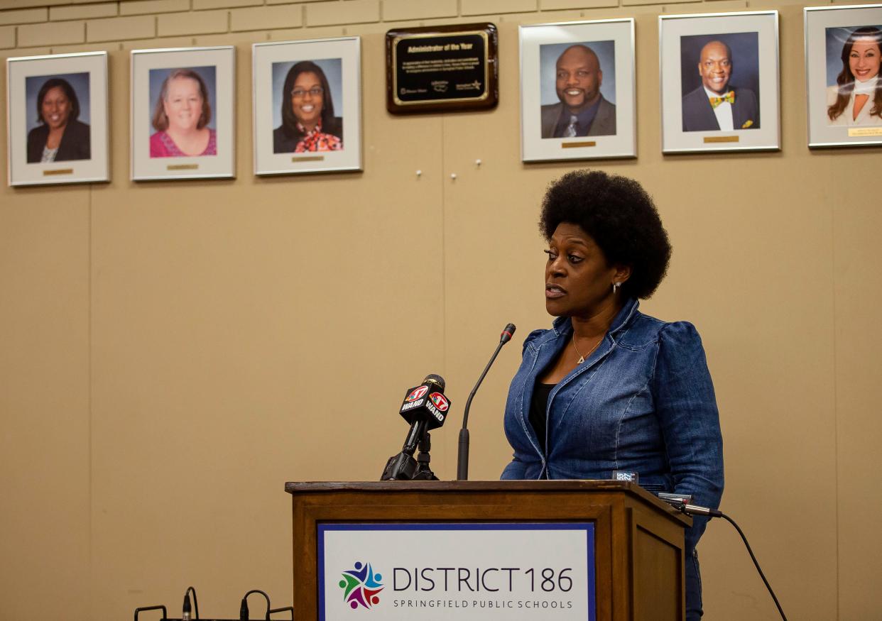 Springfield NAACP president Teresa Haley calls for wands and metal detectors in the schools after hearing of security concerns from students during a special meeting of the Springfield School District No. 186 Board of Education at the District 186 Headquarters in Springfield, Ill., Monday, November 22, 2021. [Justin L. Fowler/The State Journal-Register]