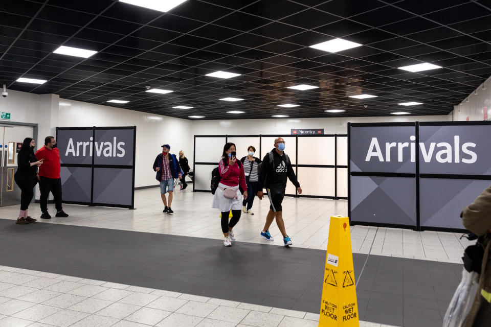 London, United Kingdom, August 2, 2021. Travellers arrive at London Luton Airport as Coronavirus restrictions ease for fully vaccined travelers coming to England. (Photo by Dominika Zarzycka/Sipa USA)