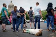 Thousands line up outside unemployment office in Frankfort