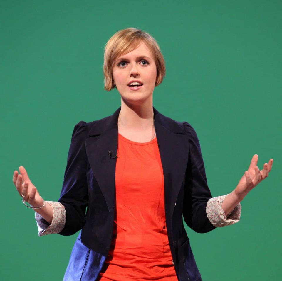 Holly Walsh in 2009 - Rex
