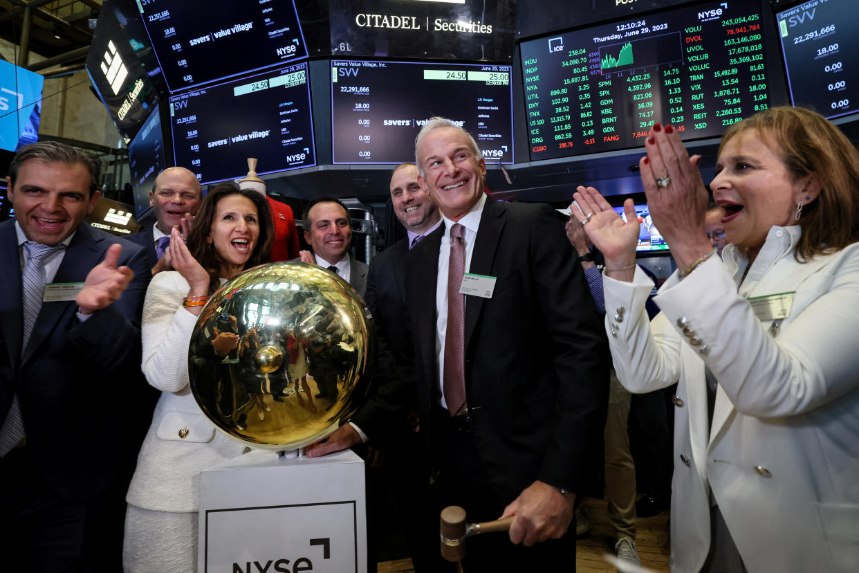 Mark Walsh, CEO of Savers Value Village, celebrates his company's IPO on the floor of the New York Stock Exchange (NYSE) in New York City, U.S., June 29, 2023.  REUTERS/Brendan McDermid