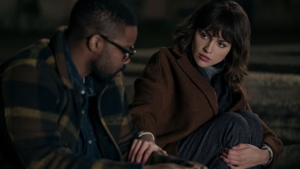 Jovan Adepo and Eiza González in "3 Body Problem." - Netflix