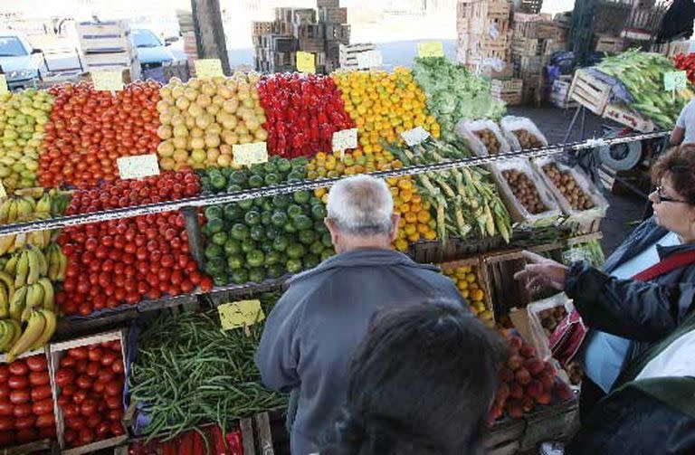 Los alimentos frescos, como frutas y verduras, registraron una suba del 7% en marzo por el paro agropecuario