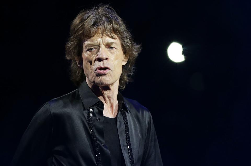 Er toppt seinen Rolling-Stones-Kollegen Ron Wood noch um ein paar Kinder: Mick Jagger (77) hat mittlerweile acht Nachkommen von fünf verschiedenen Frauen, außerdem fünf Enkel und drei Urenkel. (Bild: Mark Metcalfe/Getty Images)