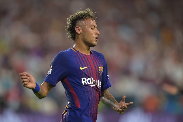 Neymar, en un partido de pretemporada del Barcelona este mismo verano. Foto: AFP / Héctor Retamal.