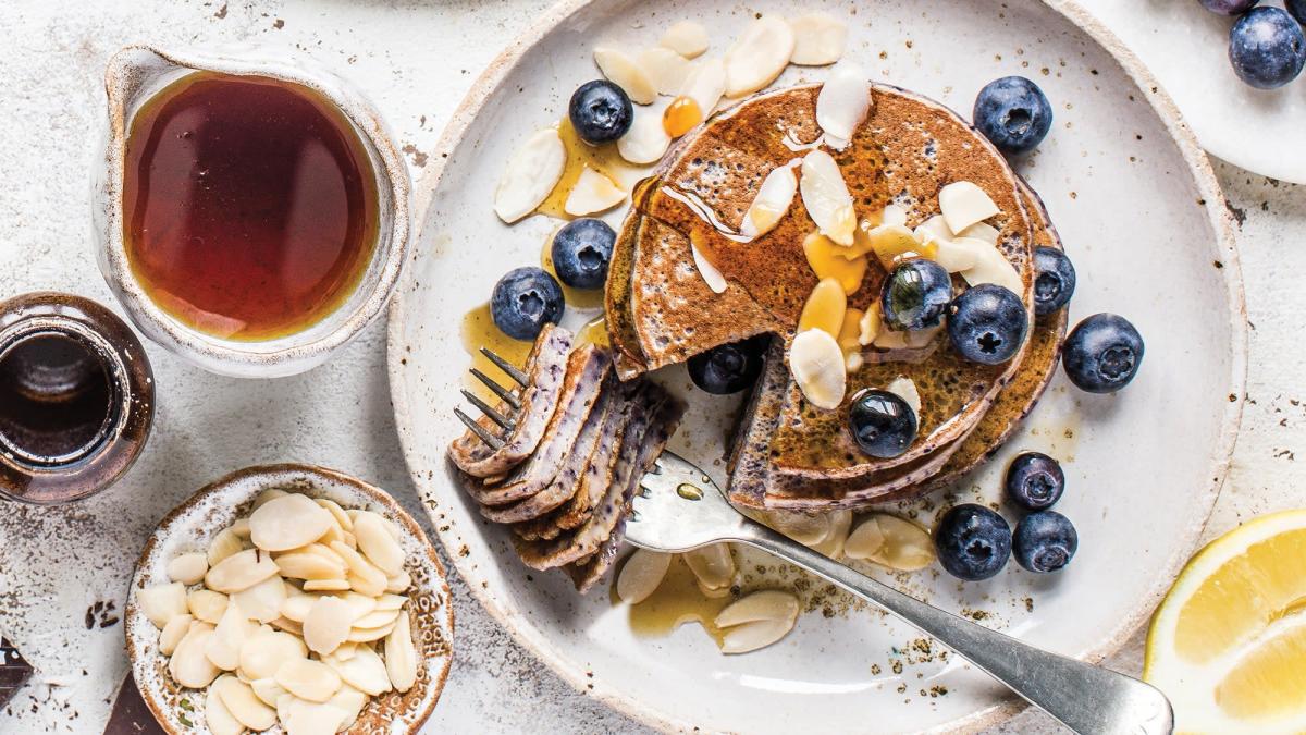 The Best Pancake Mixes For Every Diet, According to a Dietitian