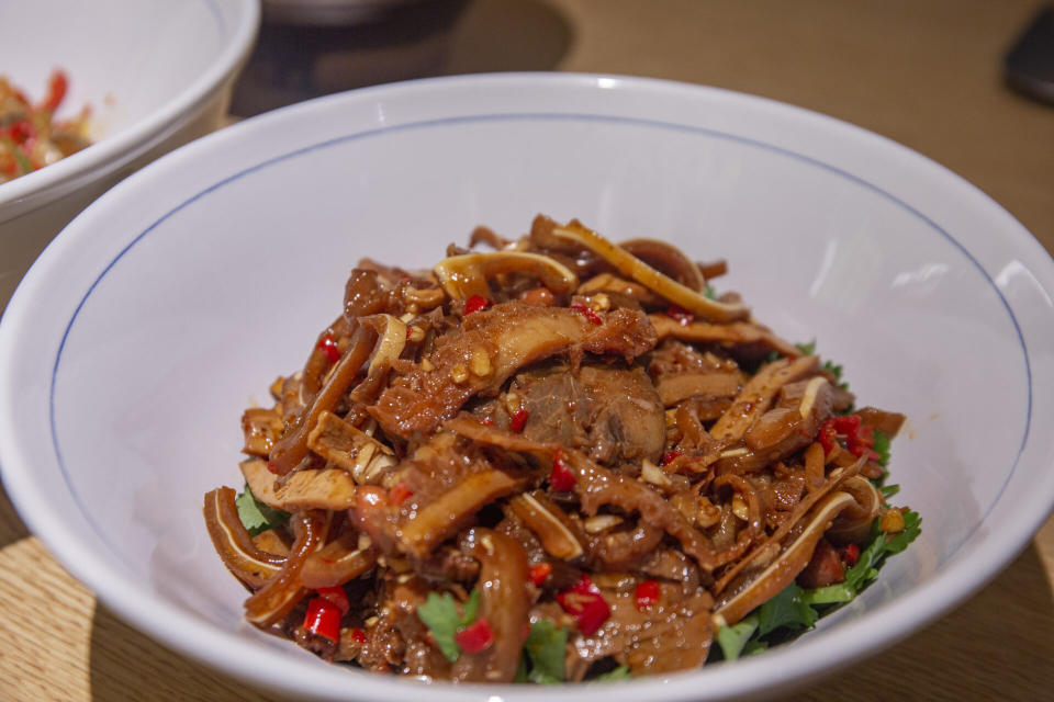 Nong Geng Ji - Hengyang Stewed Vegetables