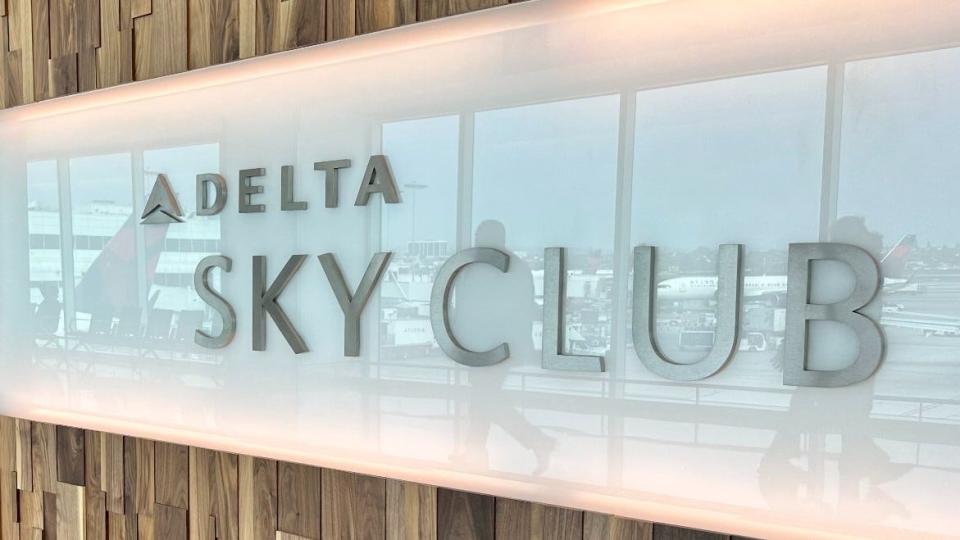 Delta Sky Club