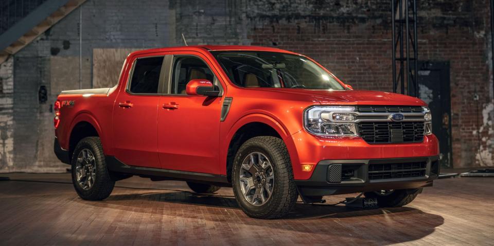 2022 ford maverick lariat fx4 awd