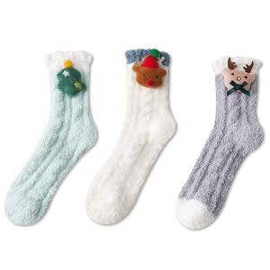 cyber-monday-deals-under-5-amazon-socks