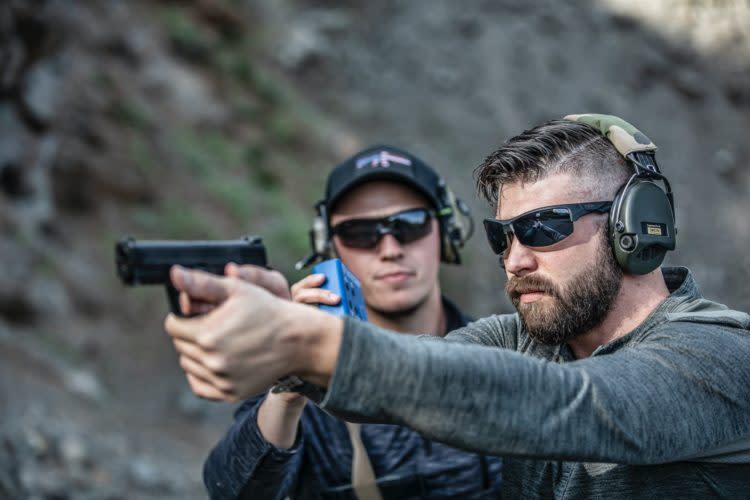 9 Best Gun Stocks to Buy In 2022