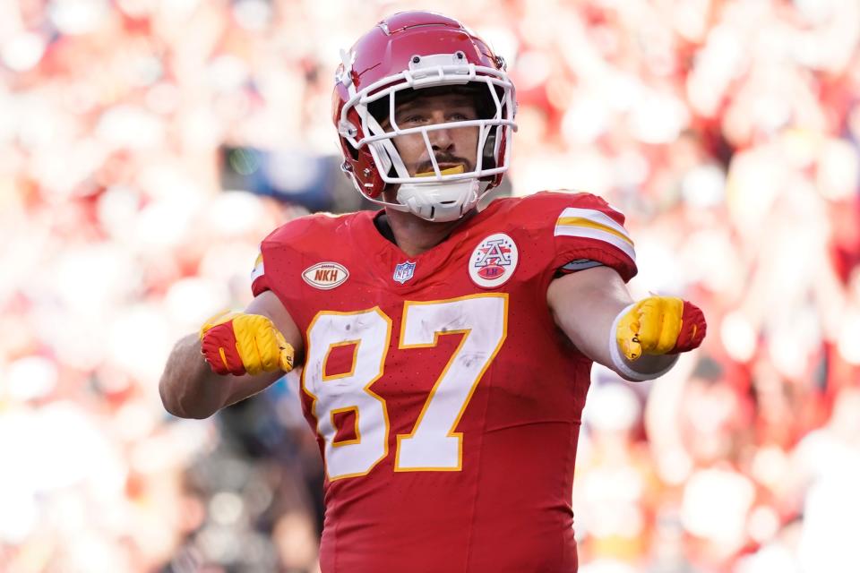 Kansas City Chiefs tight end Travis Kelce (87) celebrates a touchdown pass against the Chicago Bears Sunday, Sept. 24, 2023 in Kansas City, Mo. (AP Photo/Ed Zurga) ORG XMIT: NYOTK