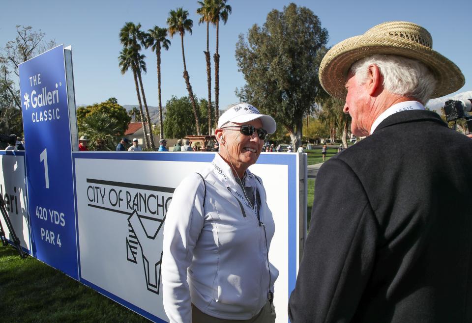 Patty Sheehan chats with head announcer Phil Cox on the first hole during the Galleri Classic at Mission Hills Country Club in Rancho Mirage, March 24, 2023. 