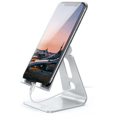 With its 42% saving, it’s no surprise many shoppers are adding this adjustable phone stand to their baskets