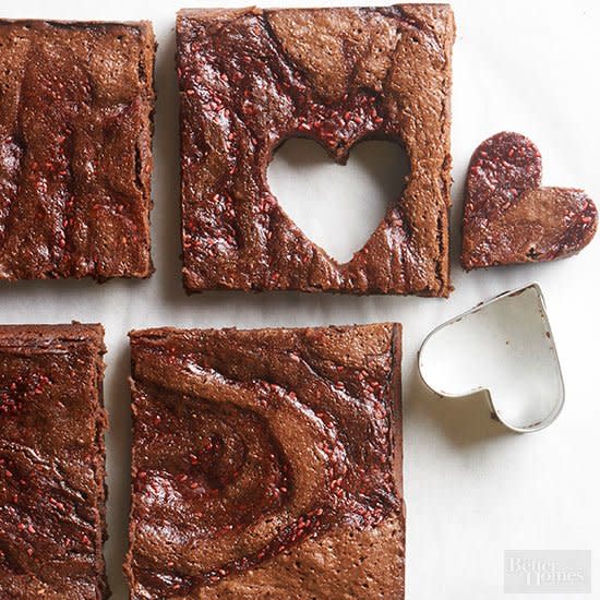 Sweeten your Valentine's Day with a scrumptious, romantic, or heart-shape dessert recipe. Whether your sweetie likes rich chocolate desserts, berry pies, or creme brulee, you're sure to win hearts with a delicious Valentine's Day dessert.