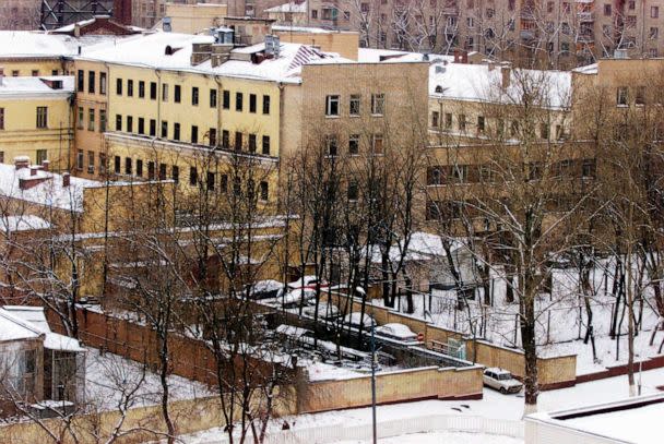 PHOTO: In this file photo, a general view of the pre-trial detention center 'Lefortovo' in Moscow on Dec. 9, 2000. (AP FILE)