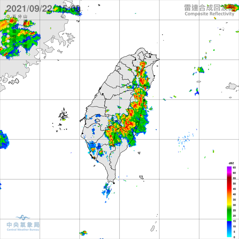 台中以南、東半部山區及花蓮、高屏地區發布大雨特報。(翻攝自氣象局)