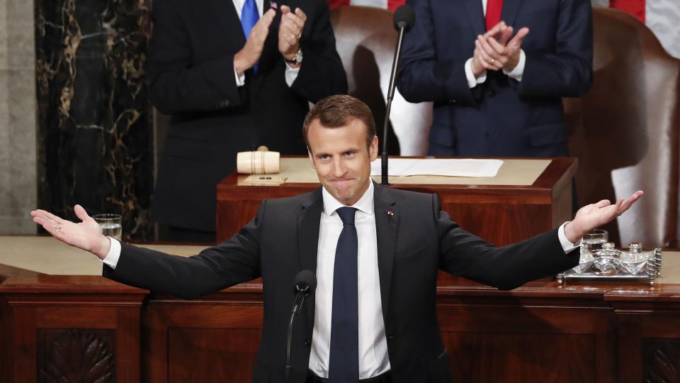 El presidente francés Emmanuel Macron durante su discurso en el Congreso. (AP)