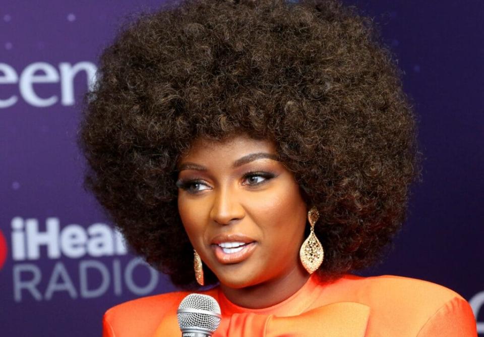 Amara La Negra thegrio.com