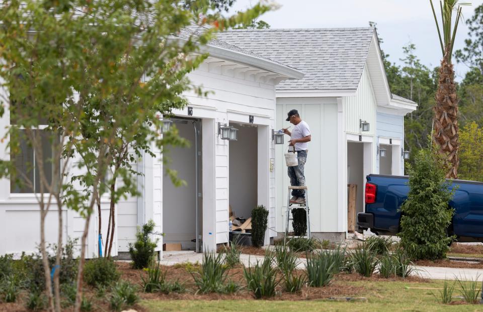 Latitude Margaritaville Watersound officials on Wednesday announced the Jimmy Buffett-themed community now has sold 1,000 homes.