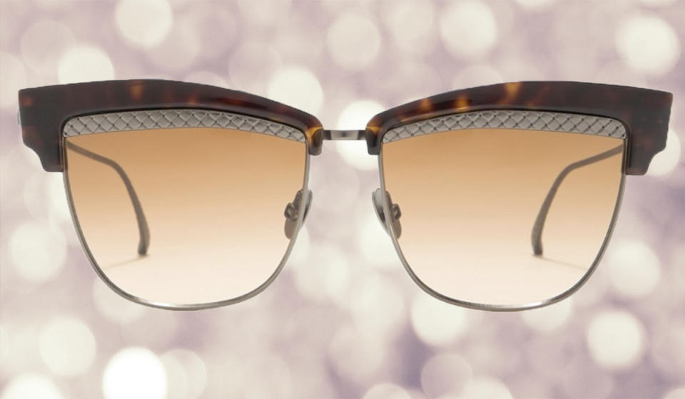 Take a peek at these gorgeous sunnies. (Photo: Nordstrom Rack)