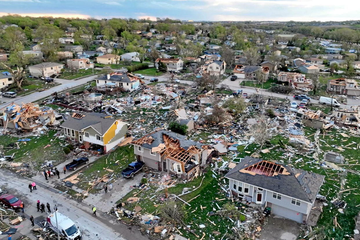 Des bâtiments ont été endommagés à la suite d'une tornade à Omaha, dans le Nebraska.  - Credit:Alex freed / REUTERS / Alex freed via REUTERS