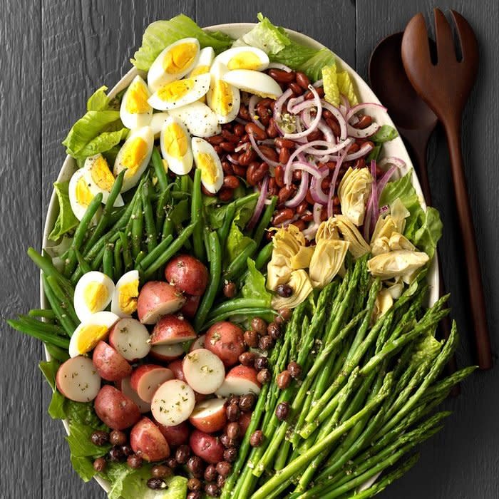 Veggie Nicoise Salad Exps Lsbz18 133577 C01 19 5b 10