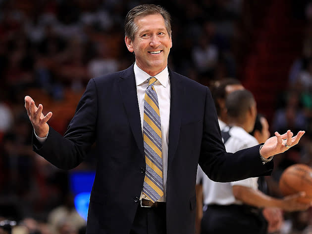 Jeff Hornacek keeps it smiley. (Getty Images)