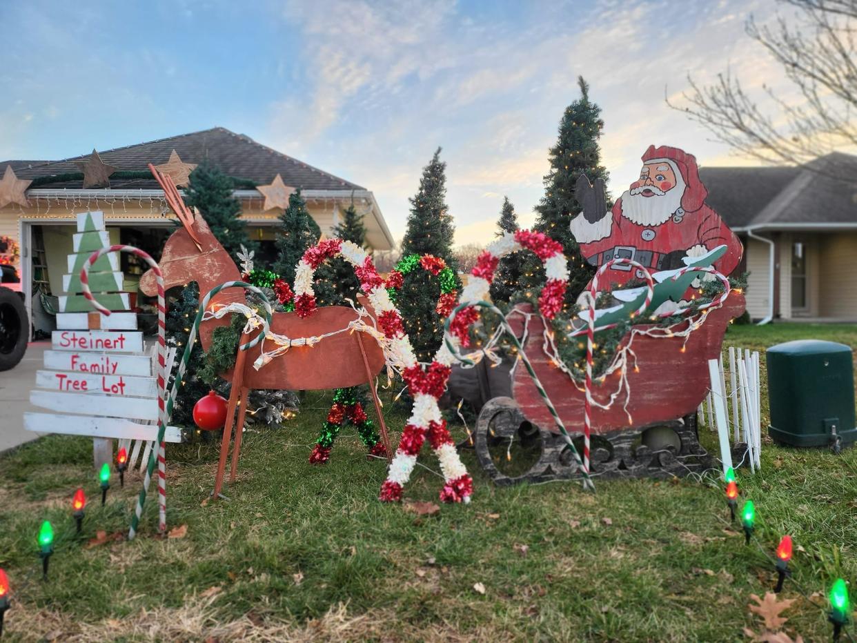 Christmas decorations at the Steinert Family Lights display at 752 W. Apache Ave. in Republic in 2023.
