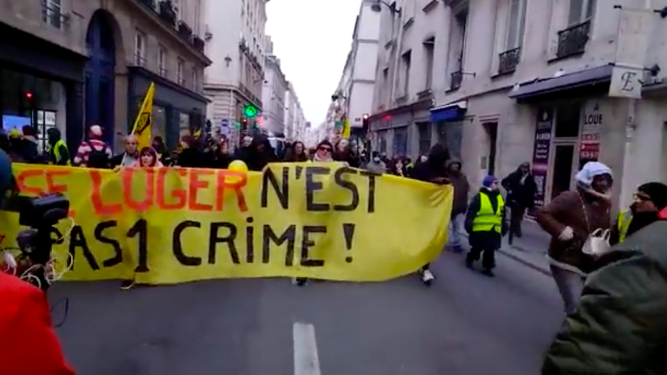 Le 28 janvier, la Fédération pour le Droit au Logement a manifesté à Paris contre cette loi anti-squat