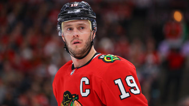 Jonathan Toews: 5 Fast Facts You Need to Know